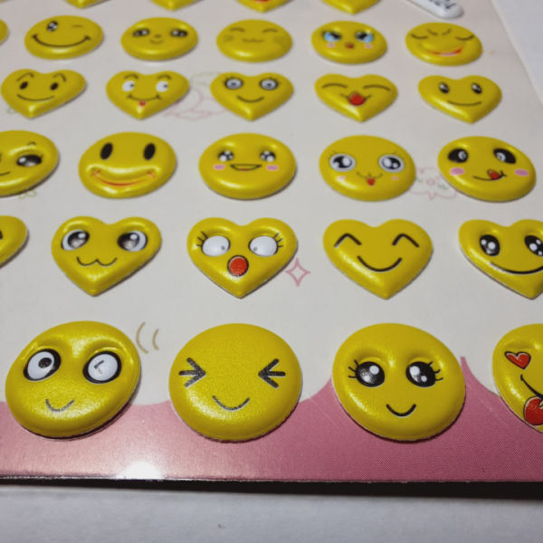 Sticker cute mặt cười smile cực đáng yêu dùng làm đồ chơi cho bé, dán điện thoai và laptop - S11