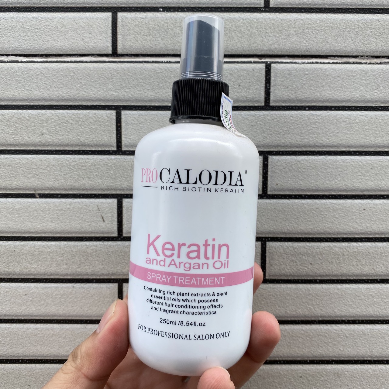 [HCM]Xịt dưỡng tóc Calodia Keratin Spray siêu mềm mượt 250ml
