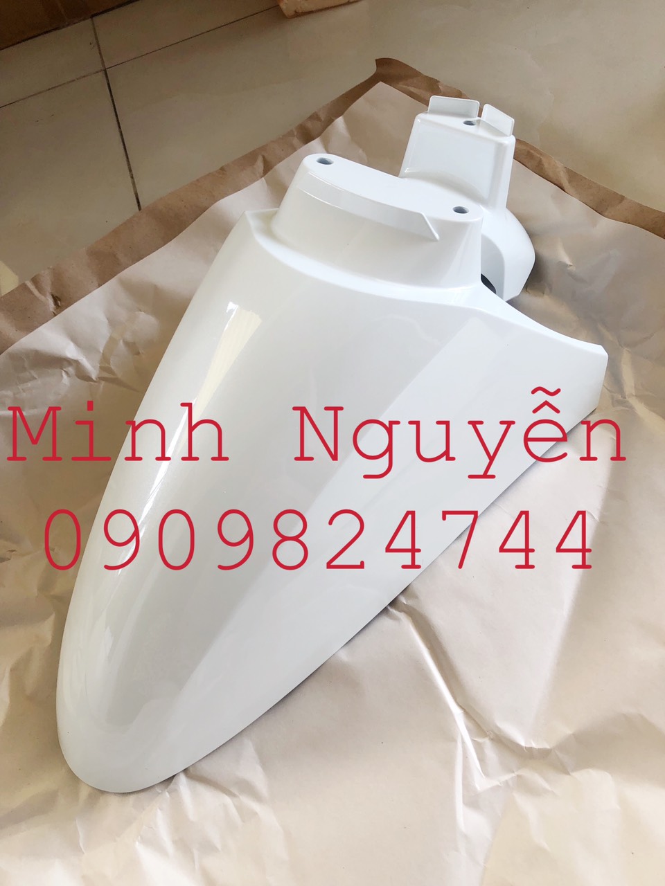 Dè trước xe Scoopy màu trắng chính hãng honda