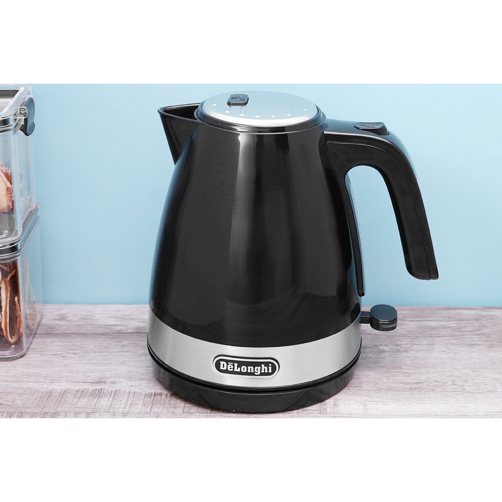 Ấm siêu tốc DeLonghi KBLA2000.BK 2000W (Đen)