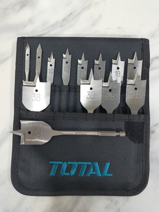 Combo 13 mũi khoan gỗ đầu dẹp TOTAL TACSD70131 , mũi khoan gỗ đuôi lục giác chiều dài 152mm, có thiết kế an toàn, nhỏ gọn, thông minh và mang đến cảm giác thoải