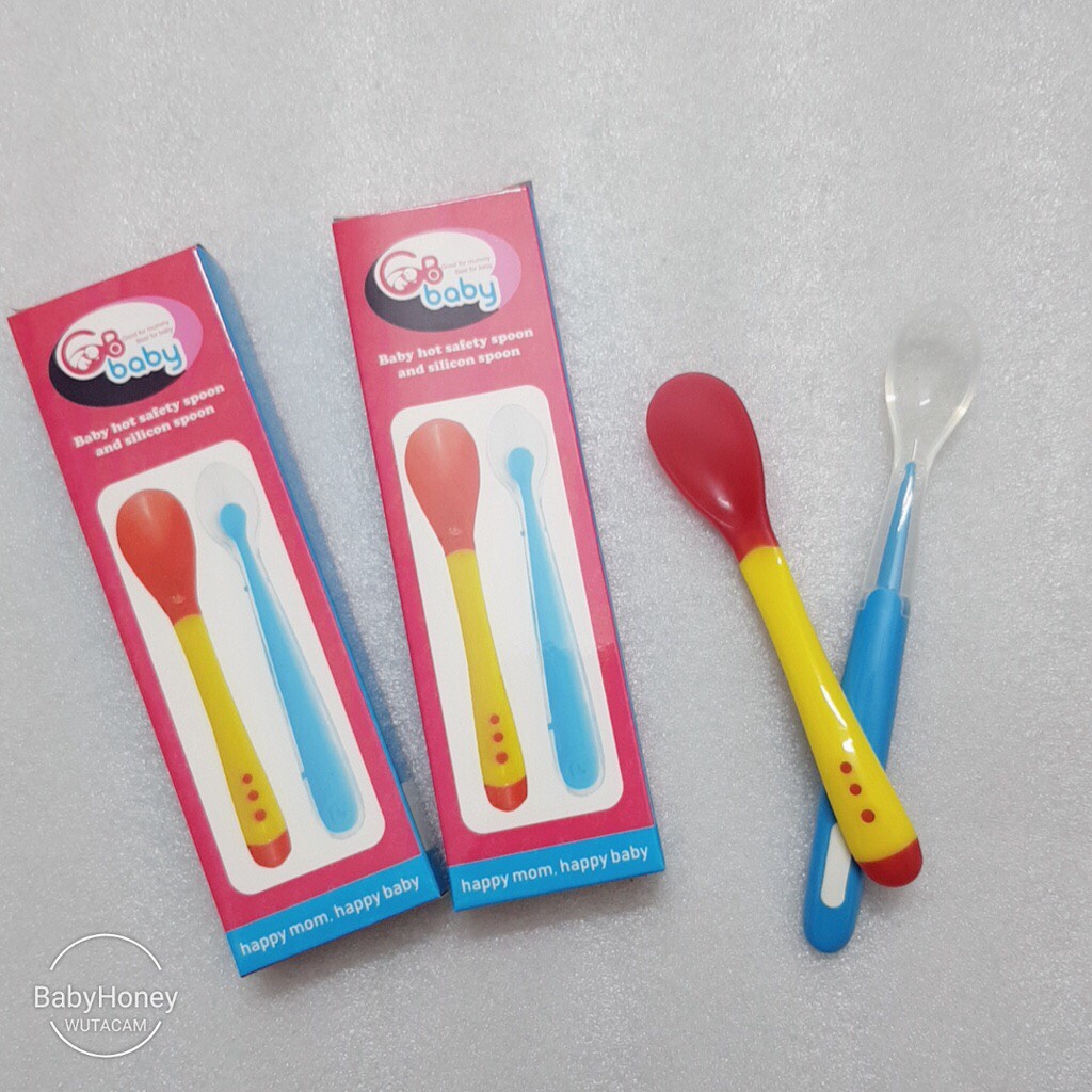 Hộp 2 chiếc thìa ăn dặm cho bé [ 1 chiếc thìa báo nóng, 1 chiếc thìa silicon]