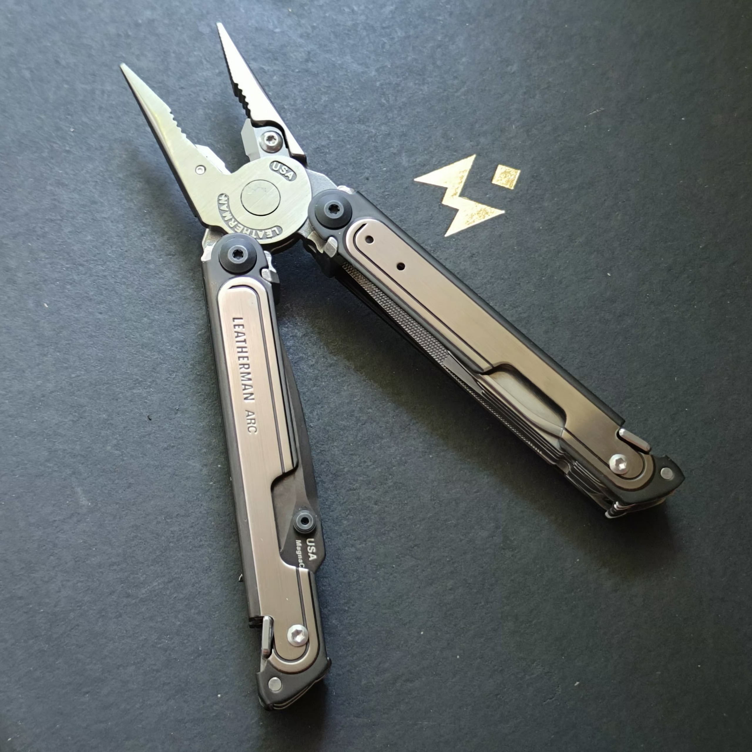 Kềm đa năng Leatherman ARC - Nhập Mỹ