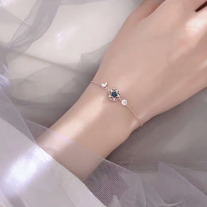 Lắc tay dreamcatcher thời trang hạt xanh may mắn