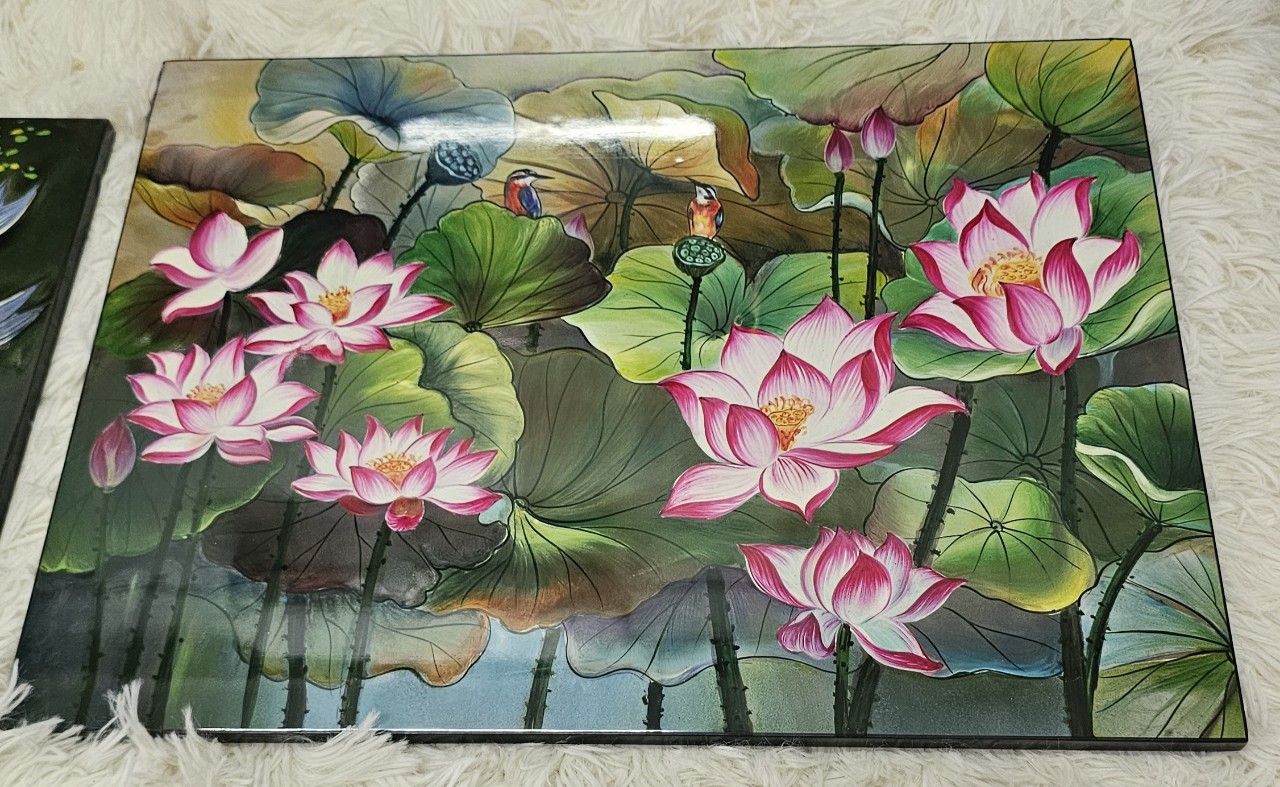 Tranh sơn mài hoa sen cách điệu 30x40 cm đủ mẫu