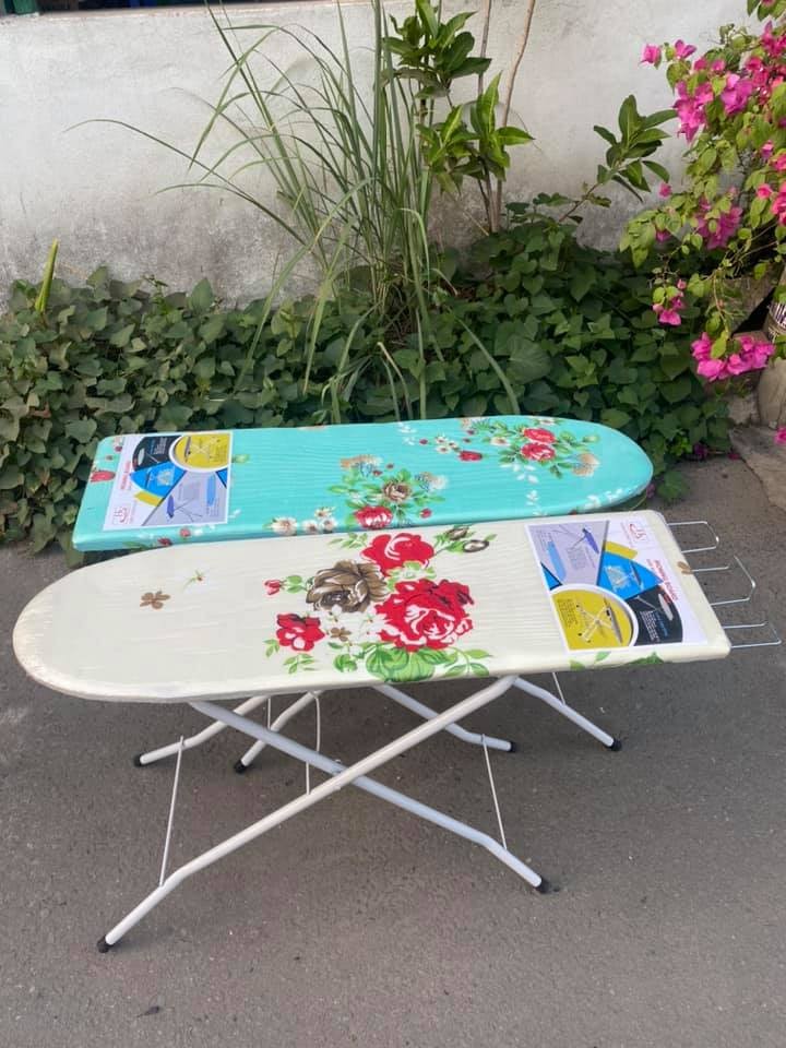 BÀN ĐỂ ỦI ĐỨNG MỚI 35 X 100CM