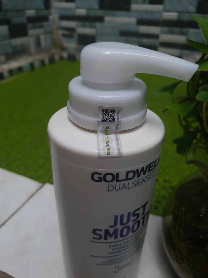 DẦU HẤP TÓC SUÔN MƯỢT GOLDWELL JUST SMOOTH 500ML