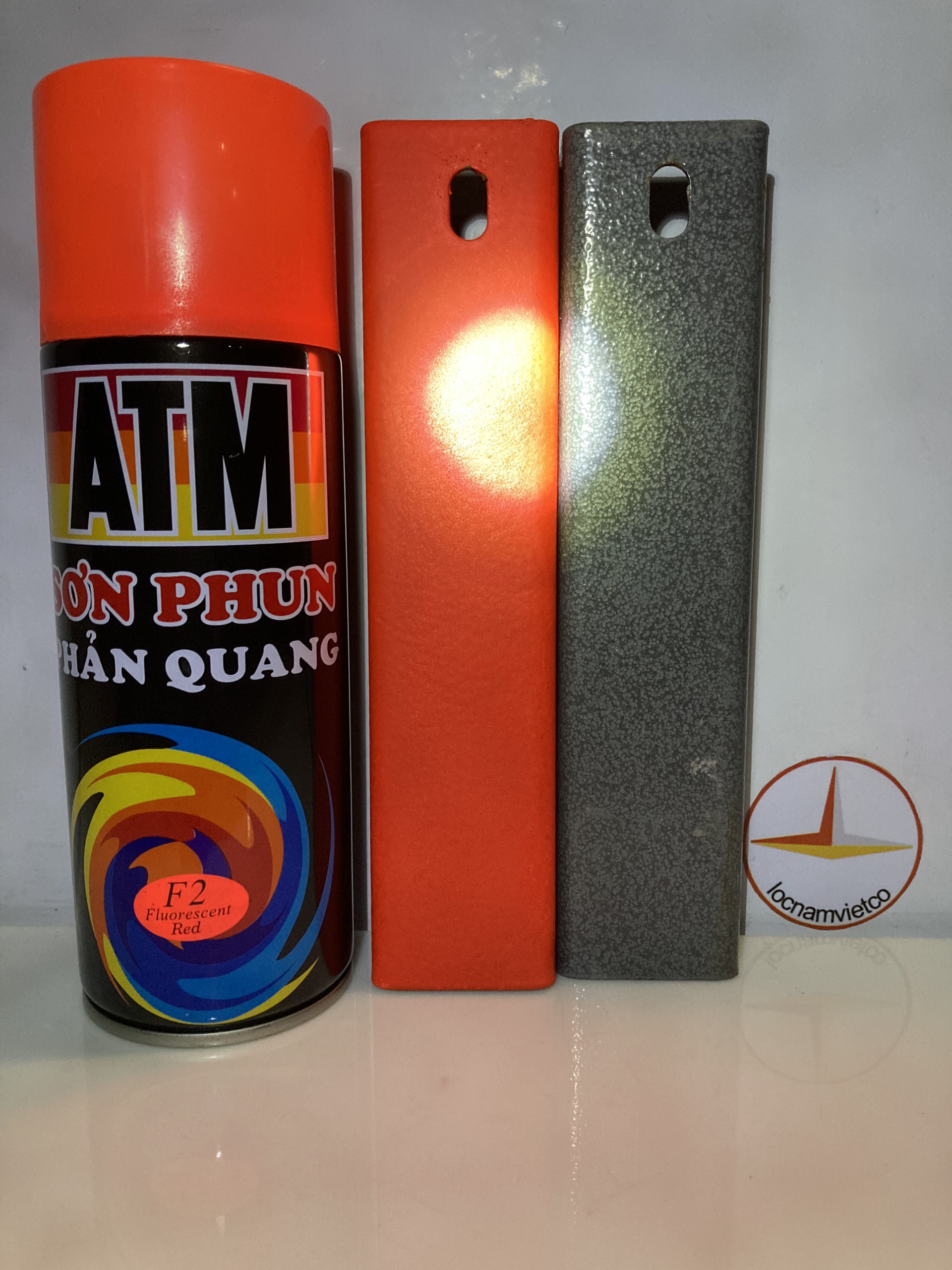 Sơn phun, sơn xịt phản quang ATM màu đỏ F2