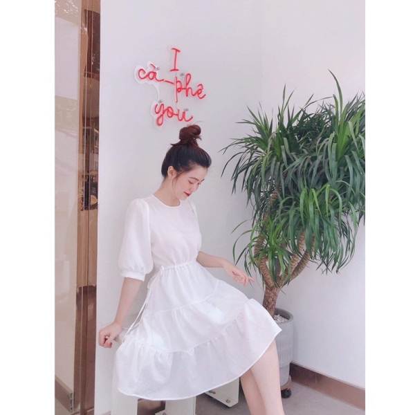 Váy tay lỡ ba tầng