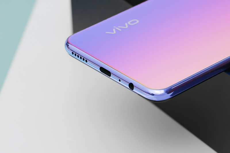 Điện thoại di động Vivo V2 2nd