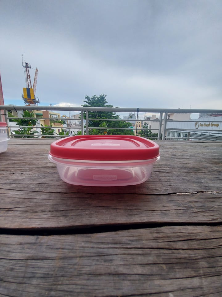 [7 size lẻ] HỘP NHỰA ĐỰNG THỰC PHẨM Rubbermaid Easy Find Lids NẮP ĐỎ
