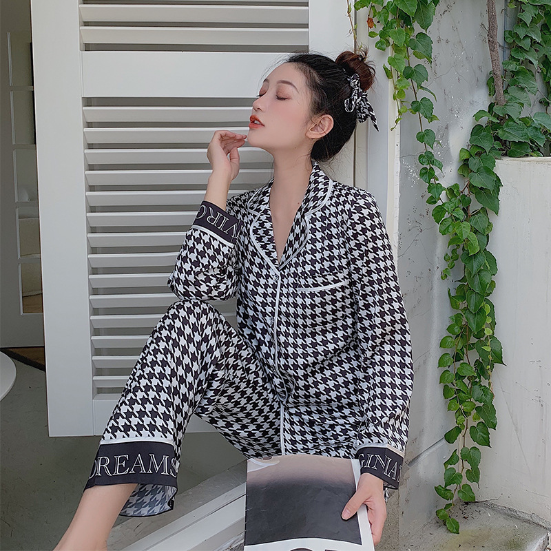 Đồ ngủ nữ pijama lụa dài tay cao cấp – B1