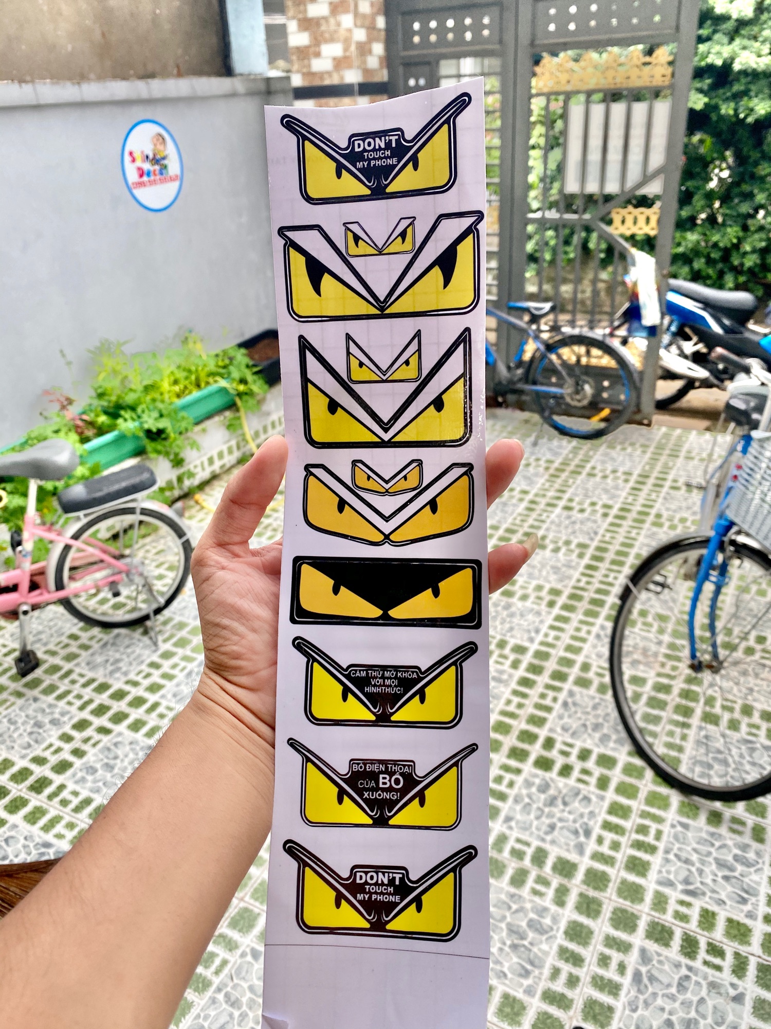 Combo 11 tem mắt Fendy các loại