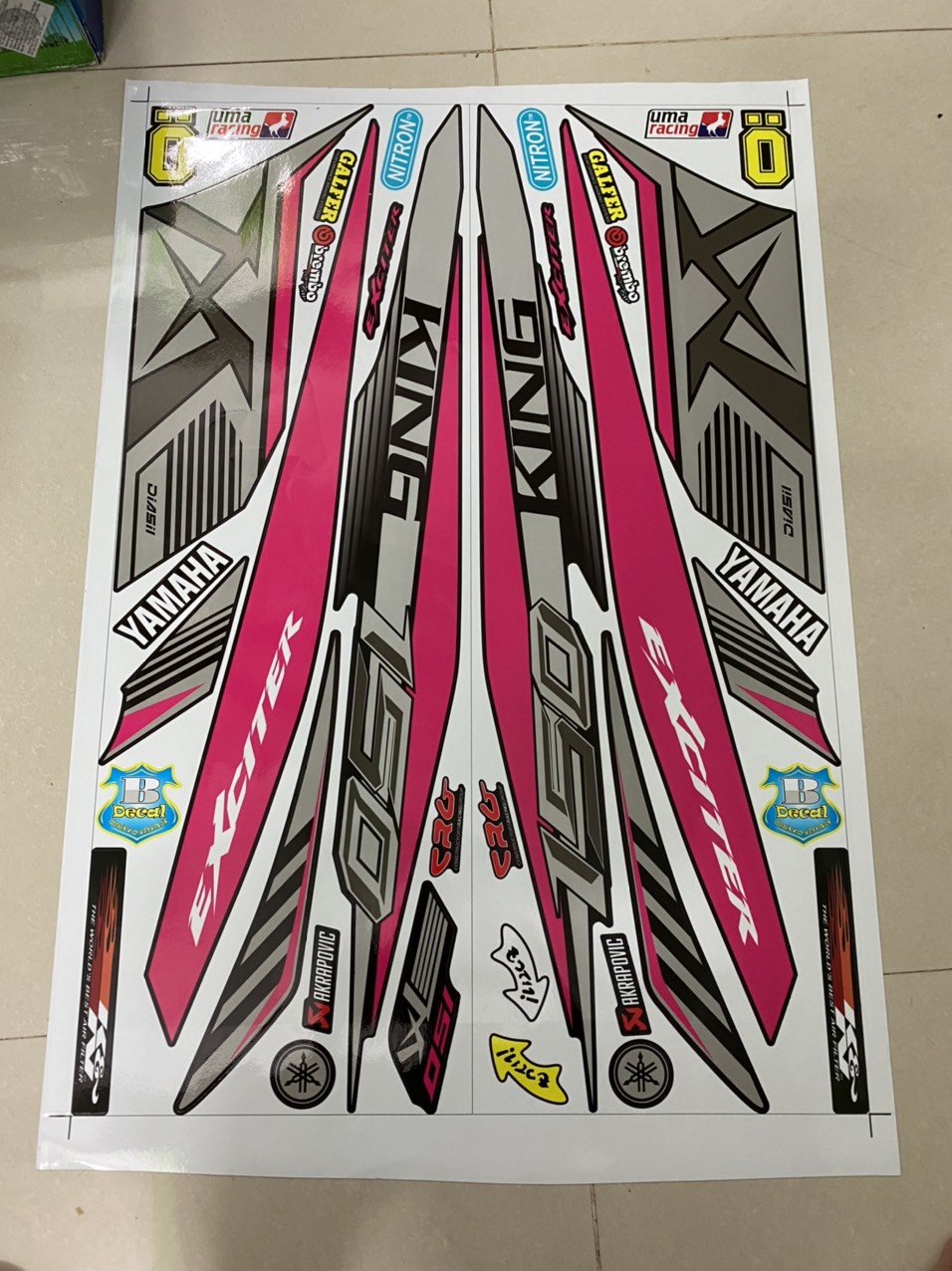 Tem RỜI EXCITER 150 MXKING HỒNG XÁM DÁN XE ĐEN