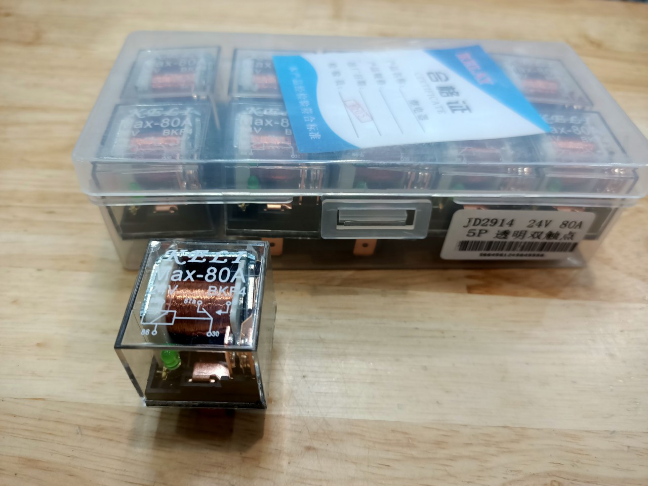 Rơ le 4P 5P 12V-24V từ 80A đến 100A