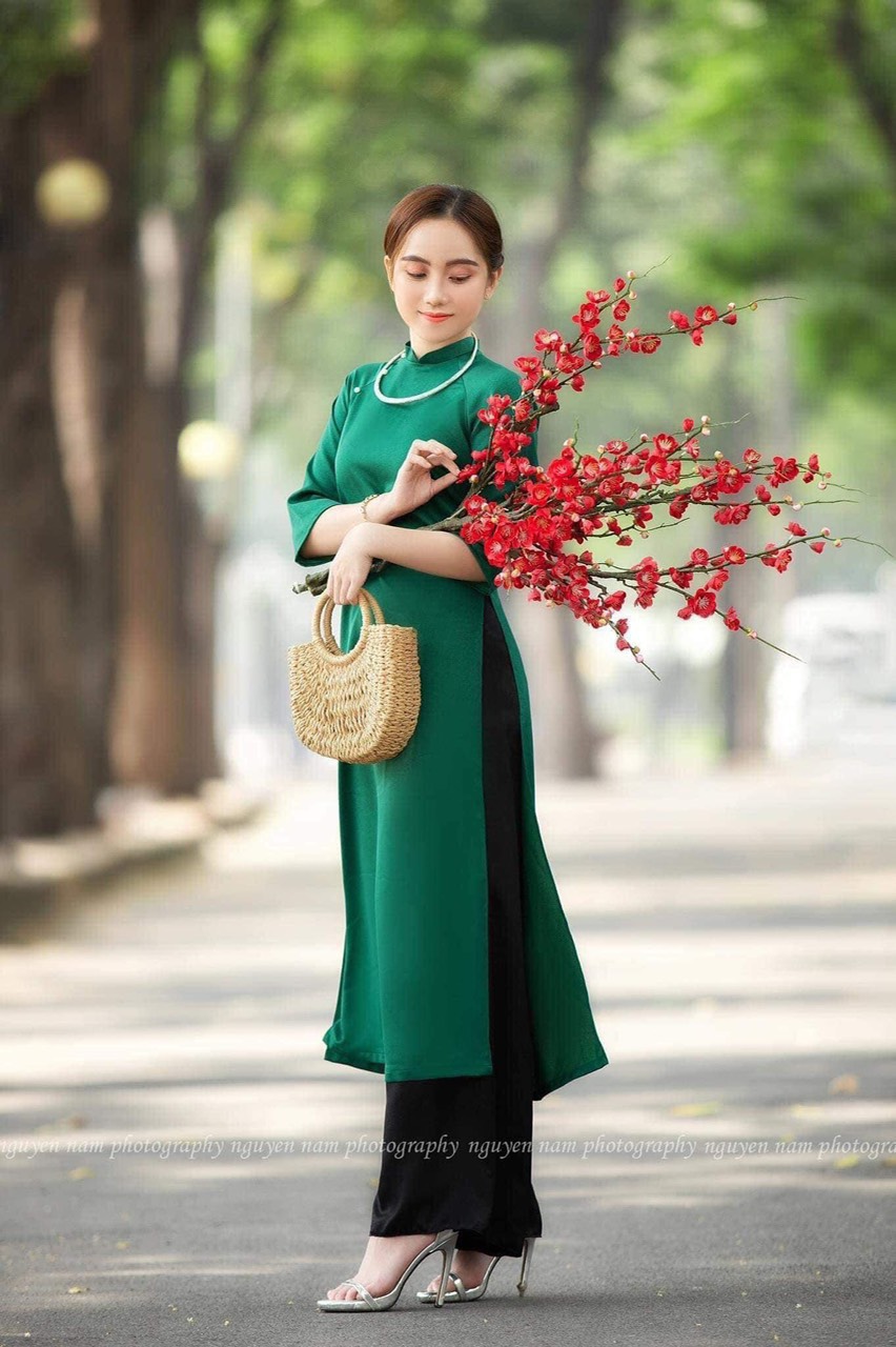 Áo dài cách tân nhiều màu hot tren