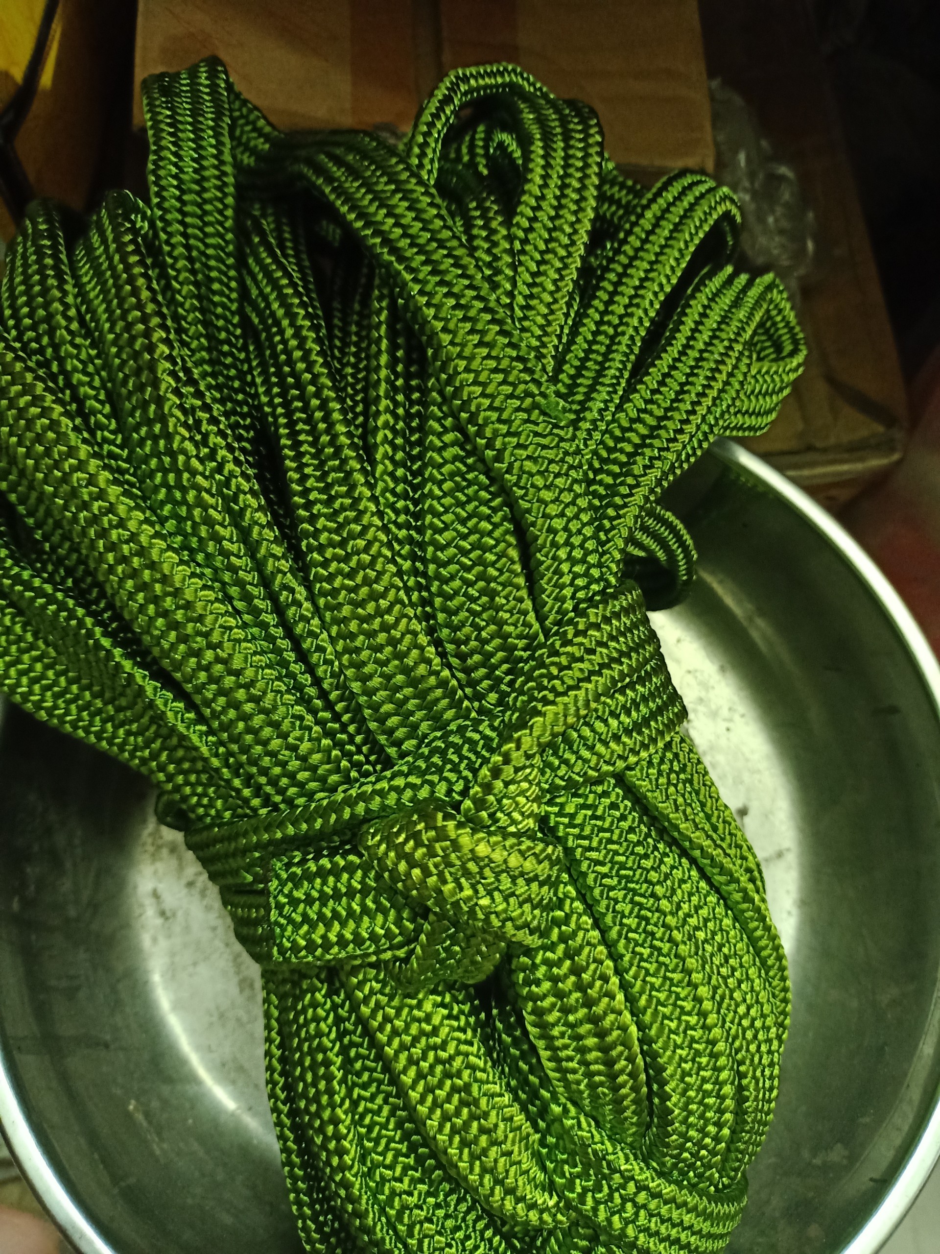 Dây dù dẹp bóng 1.5kg nặng