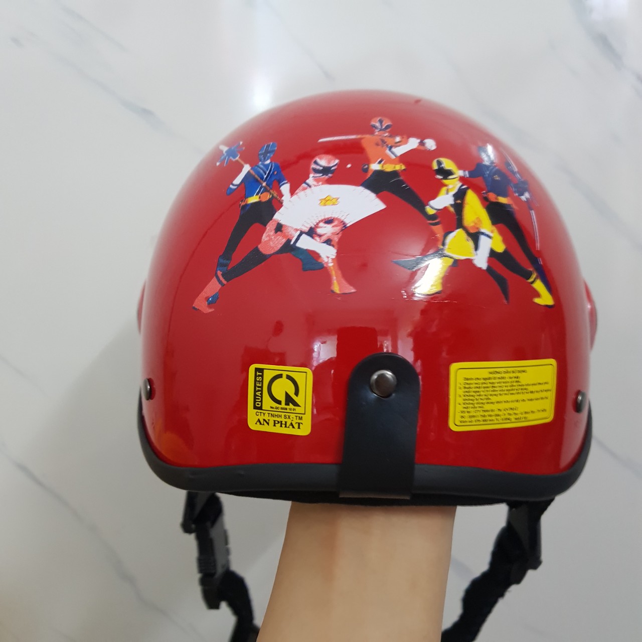 Mũ/nón bảo hiểm trẻ em siêu nhân công chúa có kính cao cấp