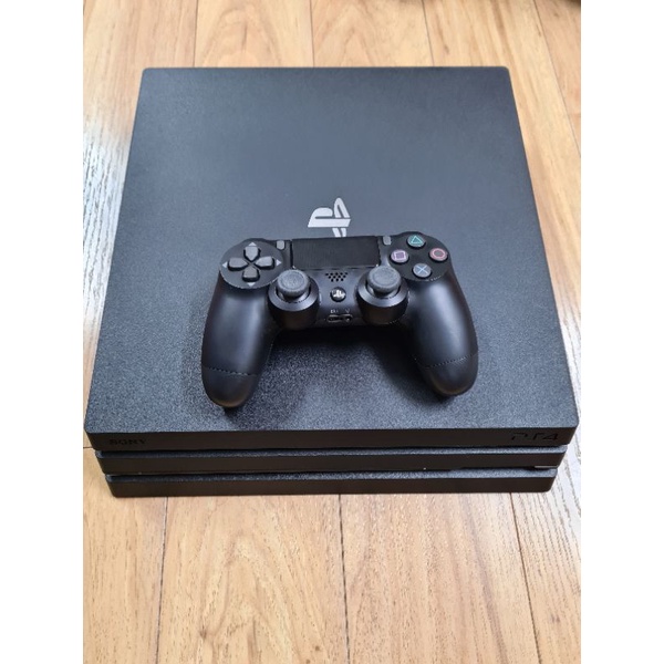 Máy PS4 Pro 7218 1TB kèm tài khoản PES25.