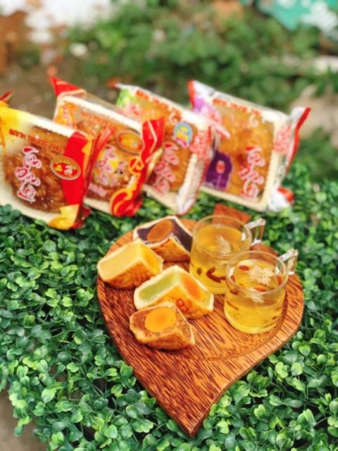 [HCM] Bánh trung thu DẺO MÔN (200gram 1 TRỨNG) Tân Dân Lợi