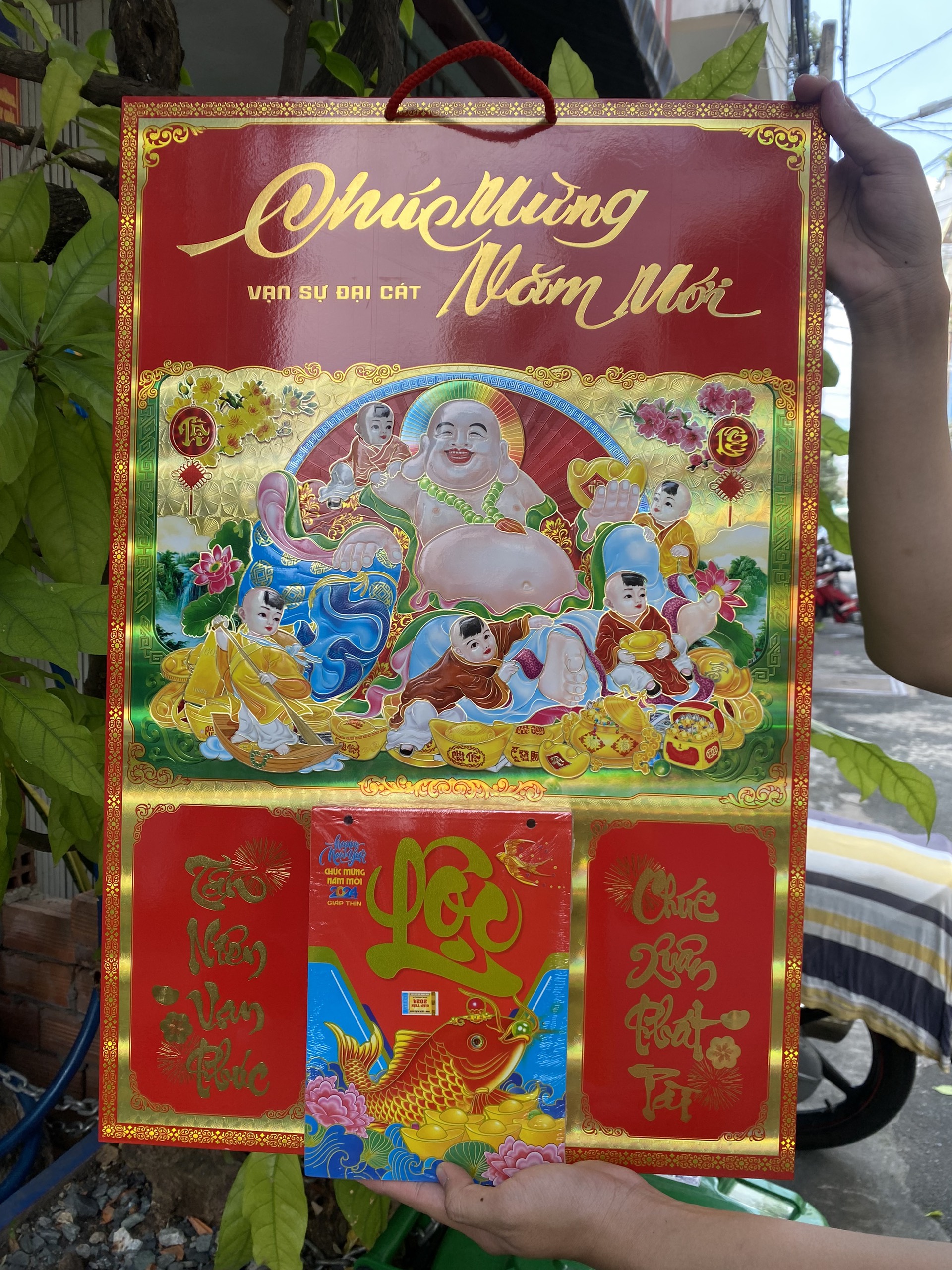 Lịch Tết 2025 Lịch giấy  40x60cm Tặng kèm bloc đại