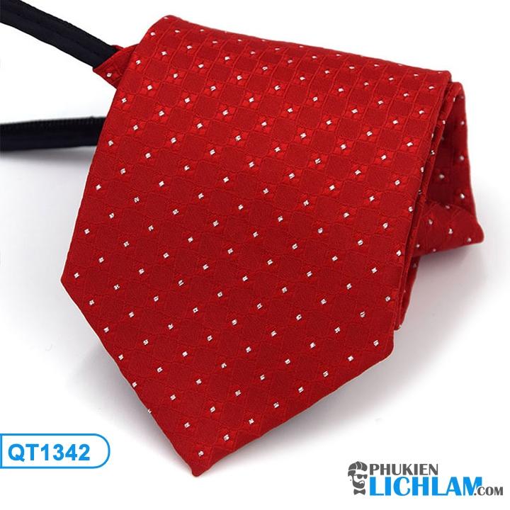 Cà vạt nam thắt sẵn chất liệu lụa cao cấp