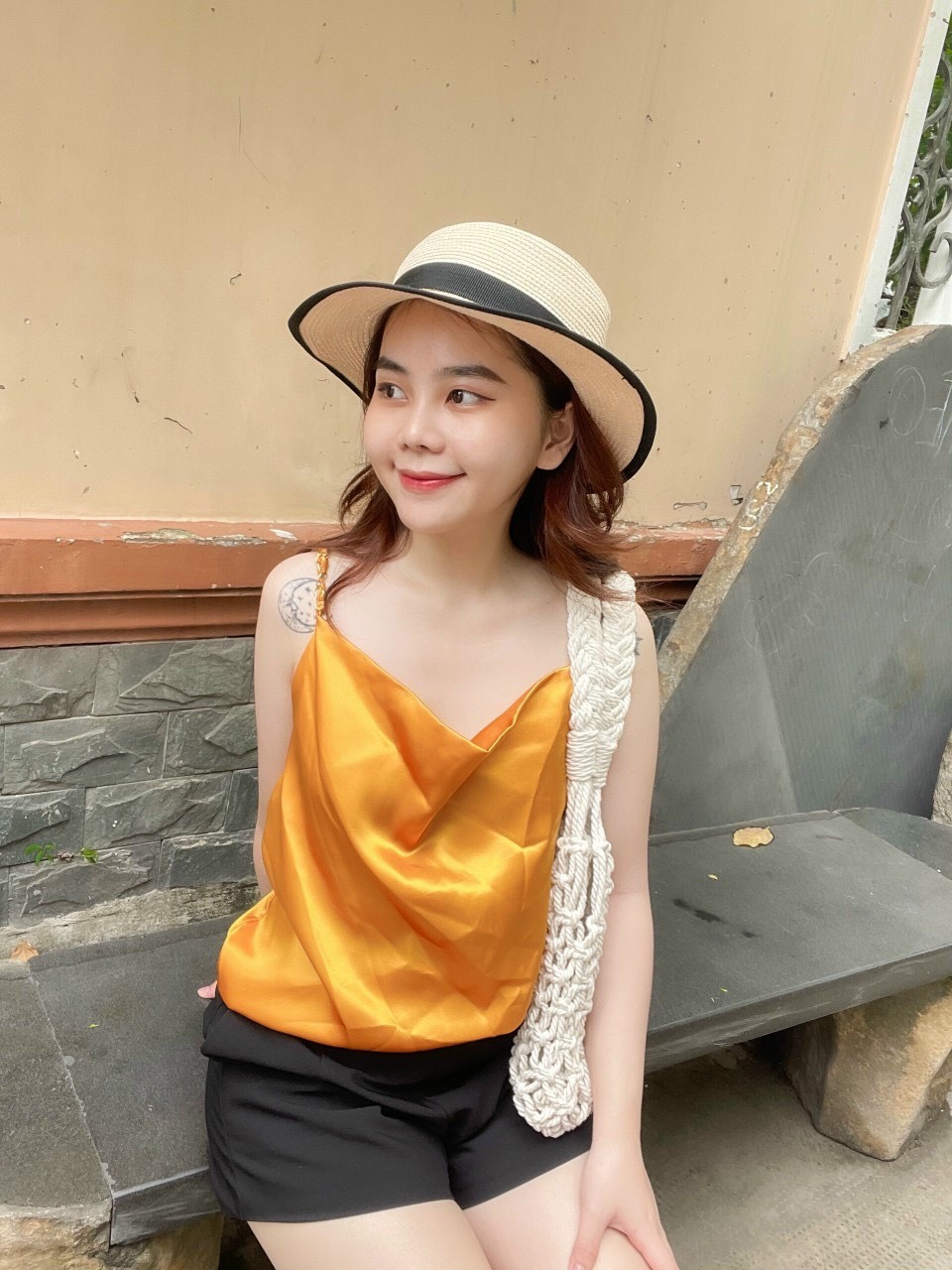 Áo hai dây phi bóng cổ đổ phối xích thời trang TTSA1245