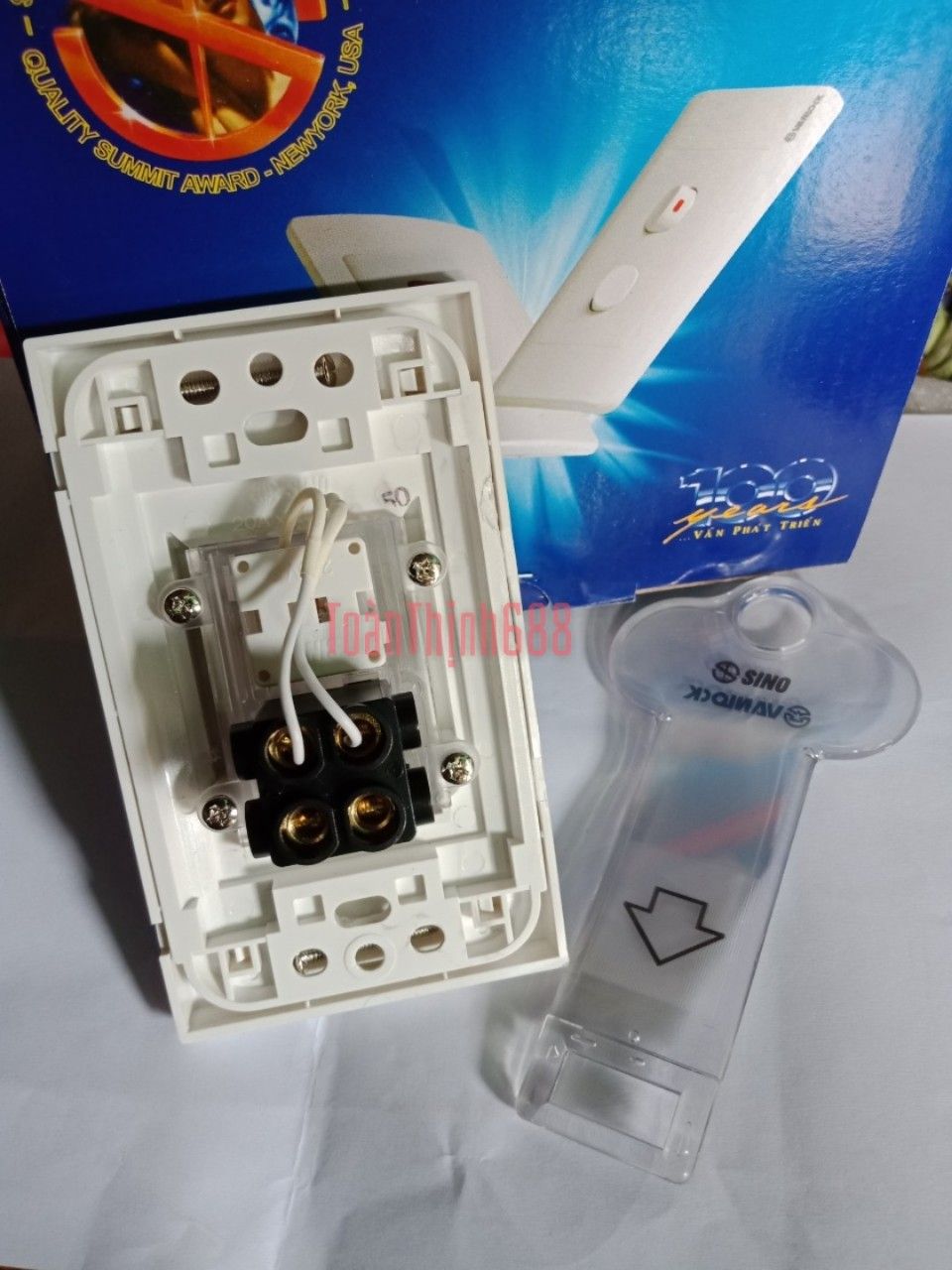 [HCM]Bộ chìa khóa ngắt điện 20A Sino -Vanlock