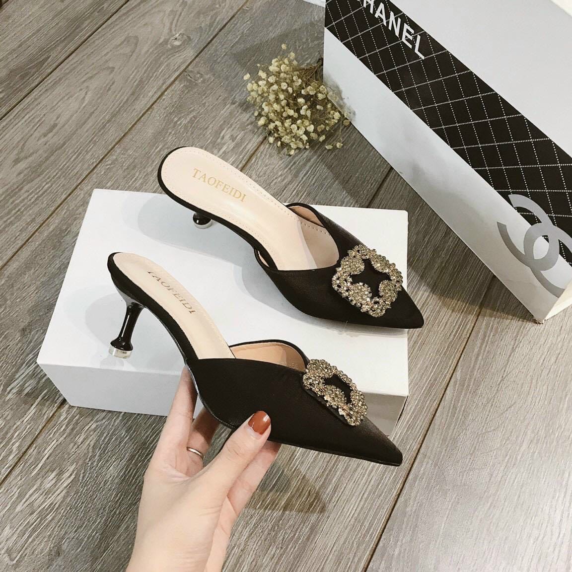Giày guốc nữ cao gót phối mặt đá gót 5cm êm chân