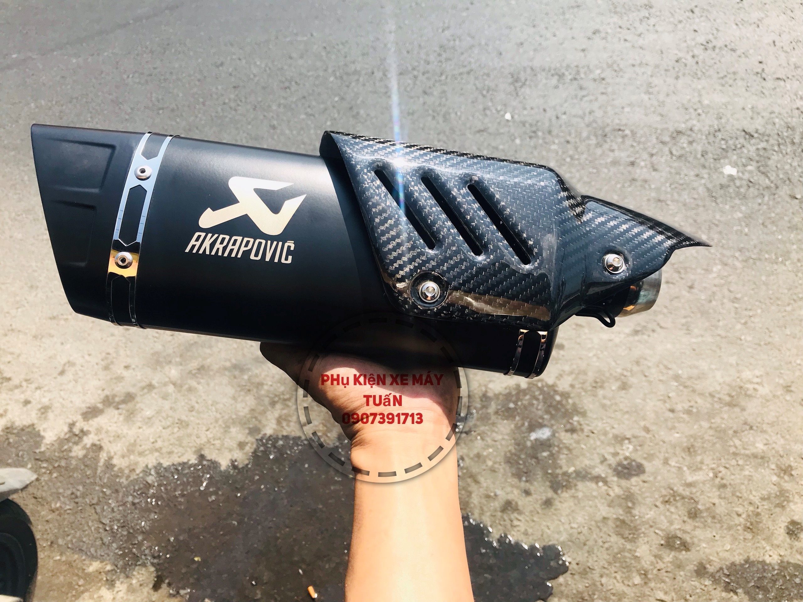 Akrapovic R1 Exhaust Type 1 (Without Exhaust Collar)