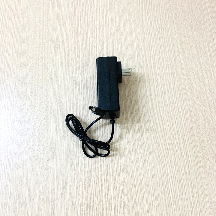Sạc Pin Máy Khoan Pin