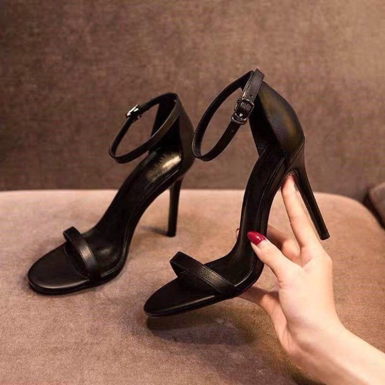 sandal nữ/ sandal quai mảnh gót đinh 9f hàng full box giá rẻ