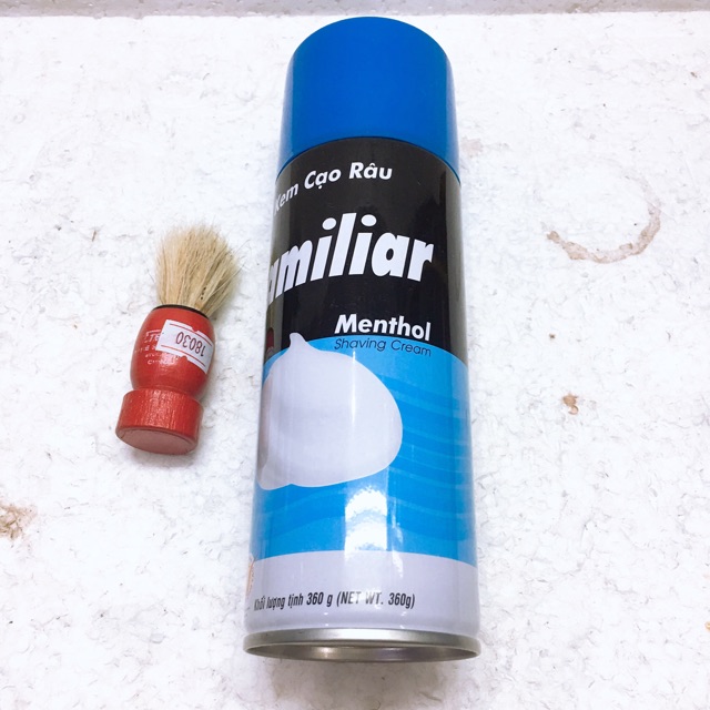 Combo bọt cạo râu familiar chai to 360g và chổi quét bọt cạo râu