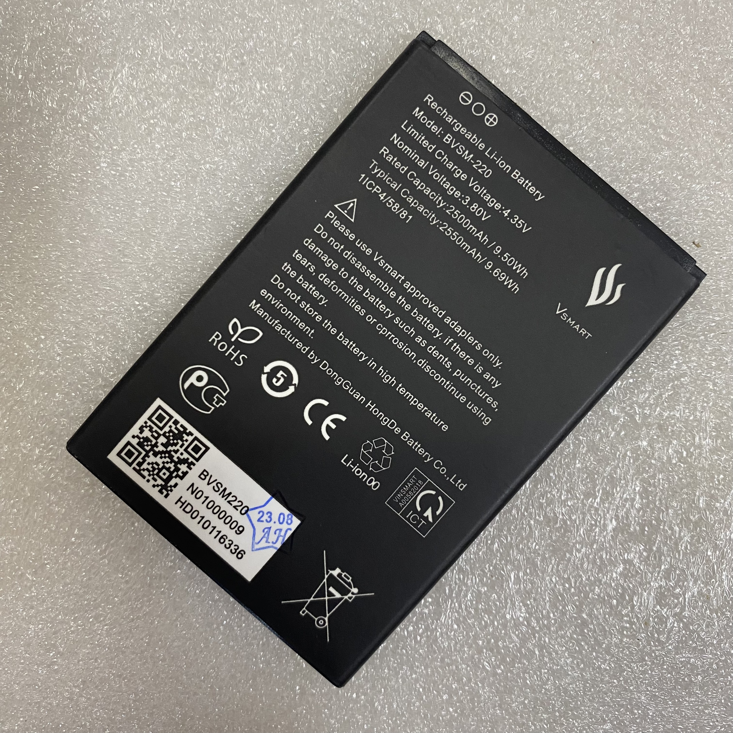 Pin VSmart Bee BVSM-220 mới 100% bảo hành 1 đổi 1