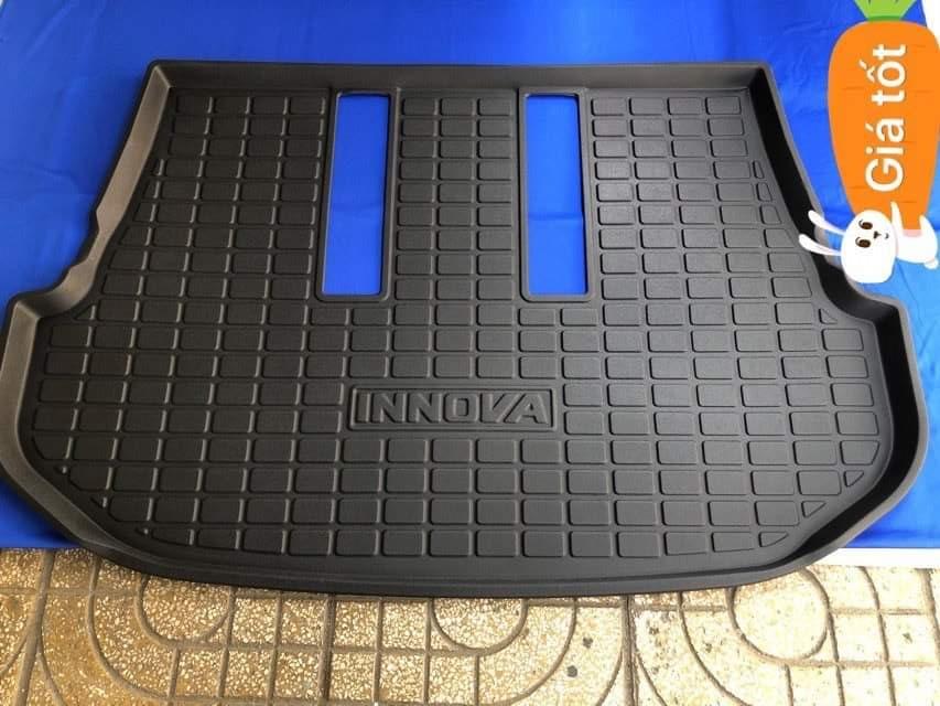 Lót cốp cho xe Innova