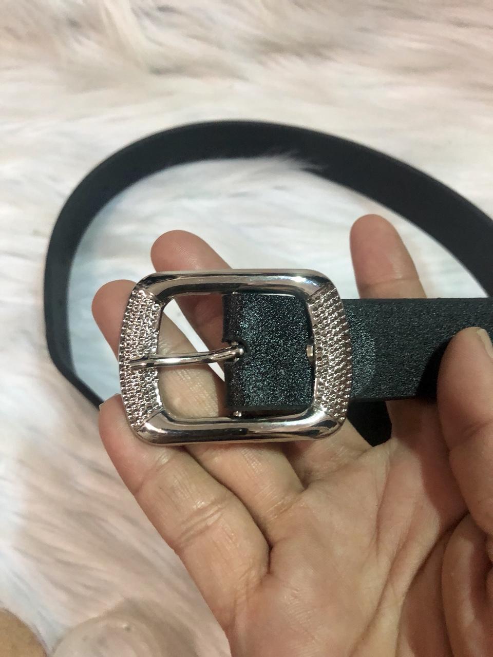 [HCM] Nịt nữ bản 2.5 cm. Mặt chữ nhật