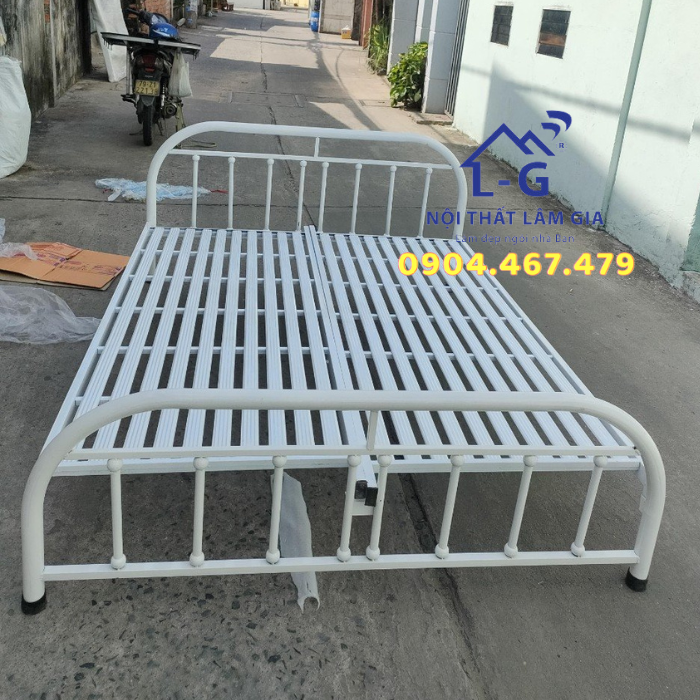 Giường sắt bi trắng siêu bền chịu lực lên đến 250kg