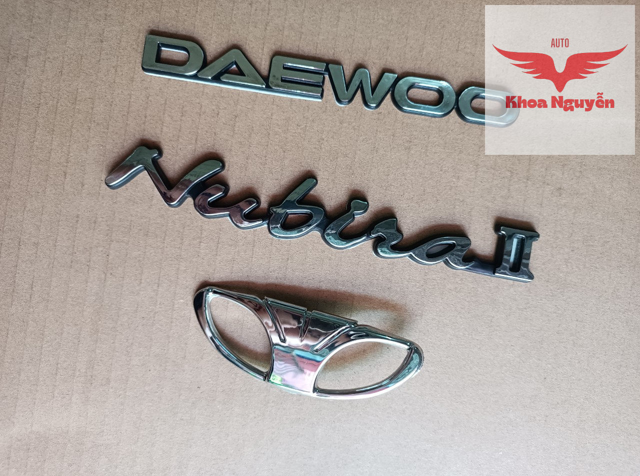 Tem dán, logo, chữ dán 3D sau xe ô tô Daewoo Nubira - Khoa Nguyễn Auto