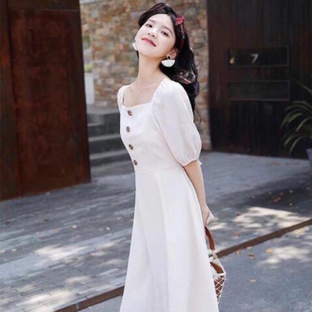 ĐẦM TRẮNG XÒE CỔ VUÔNG (có ảnh thật) MS101