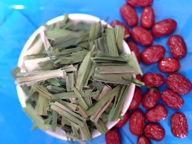 {100G } LÁ DỨA SẤY KHÔ THƠM PHỨC