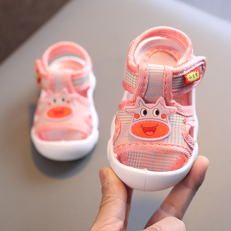 Dép tập đi cao cấp Bò Sữa cho bé,đế êm chống trơn trượt và phát âm thanh - TD11