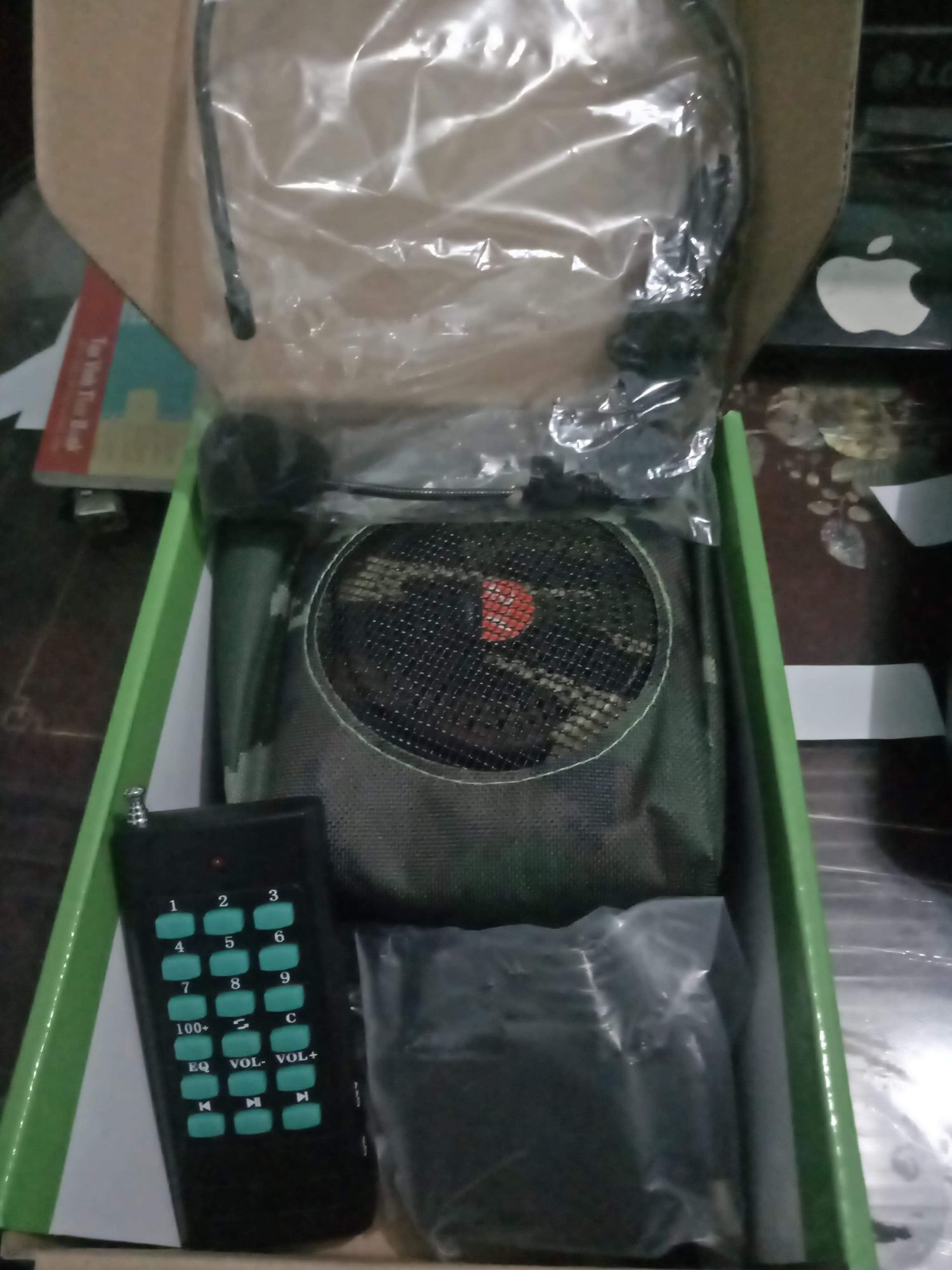 loa điều khiển từ xa Bluetooth z-898