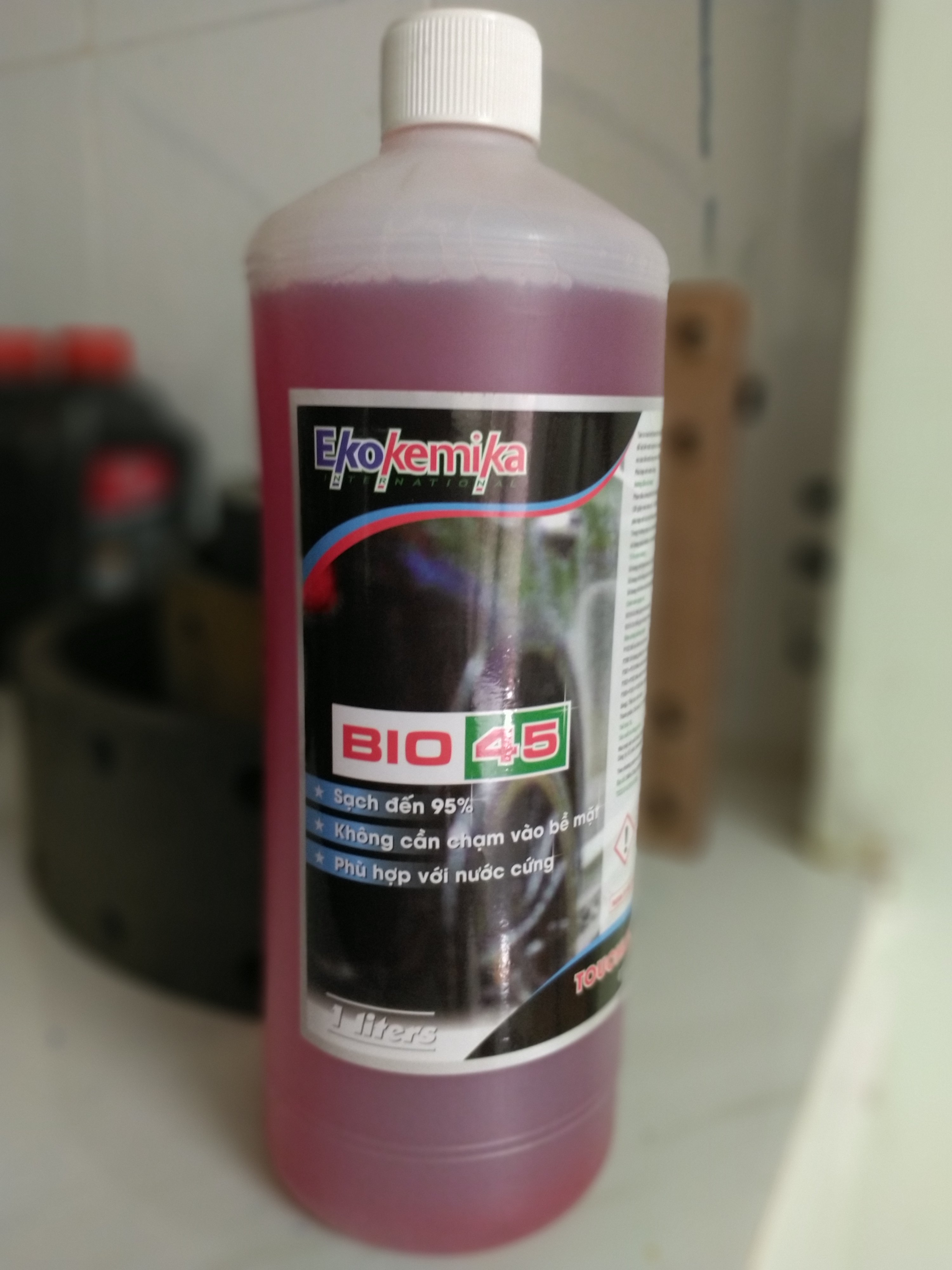 Dung dịch rửa xe không chạm BIO 45 -1L