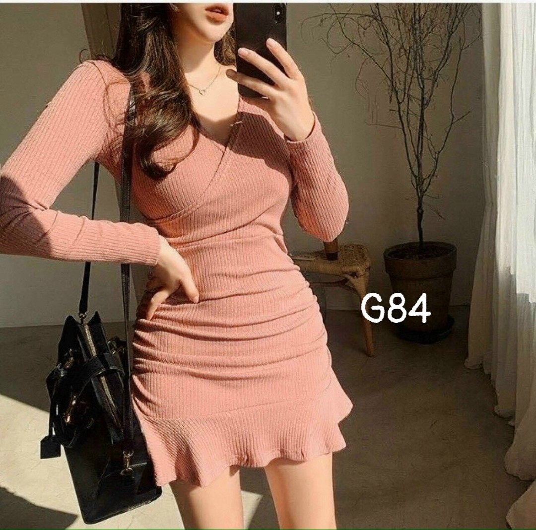 Đầm nữ xẻ ngữ tay dài dáng ôm đuôi cá thun gân