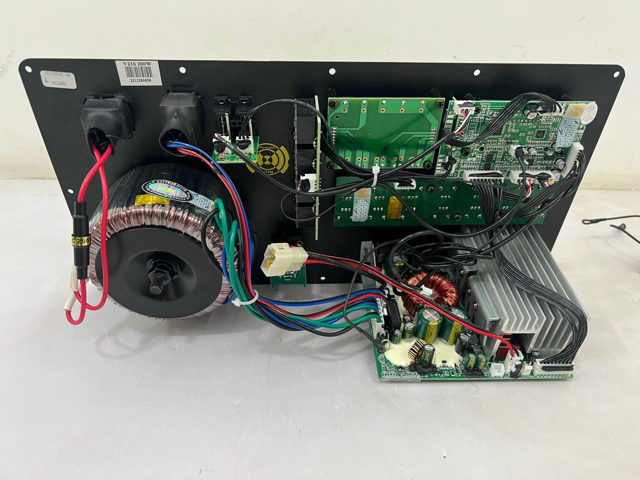 MẠCH LOA KÉO CÔNG SUẤT LỚN CÓ EQ Equalizer KST