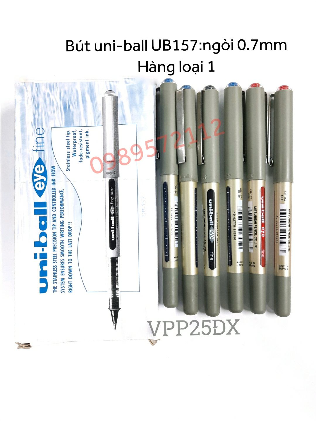 Bút Uni-ball UB-157 ngòi 0.7mm. (1 cái)