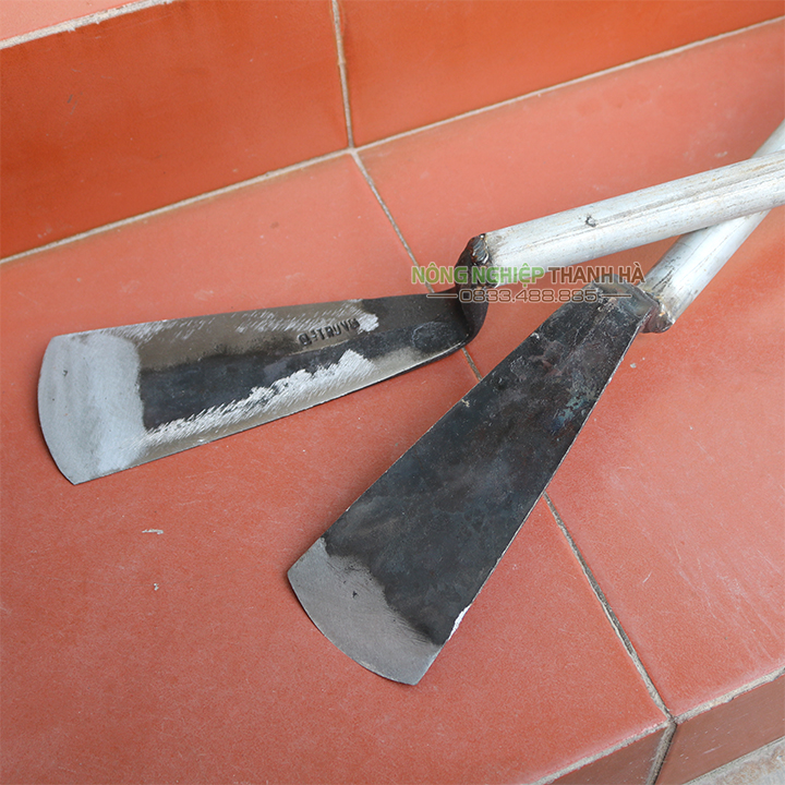 Thuổng đào cây cán nhỏ dài 60 cm