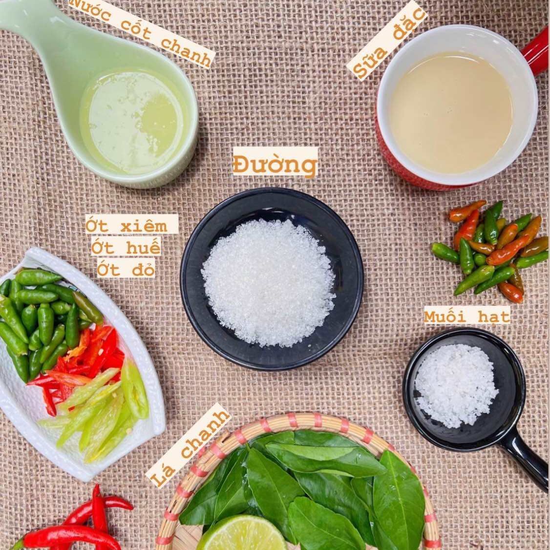 MUỐI ỚT ĐỎ 400ml - Muối Chấm Thần Thánh