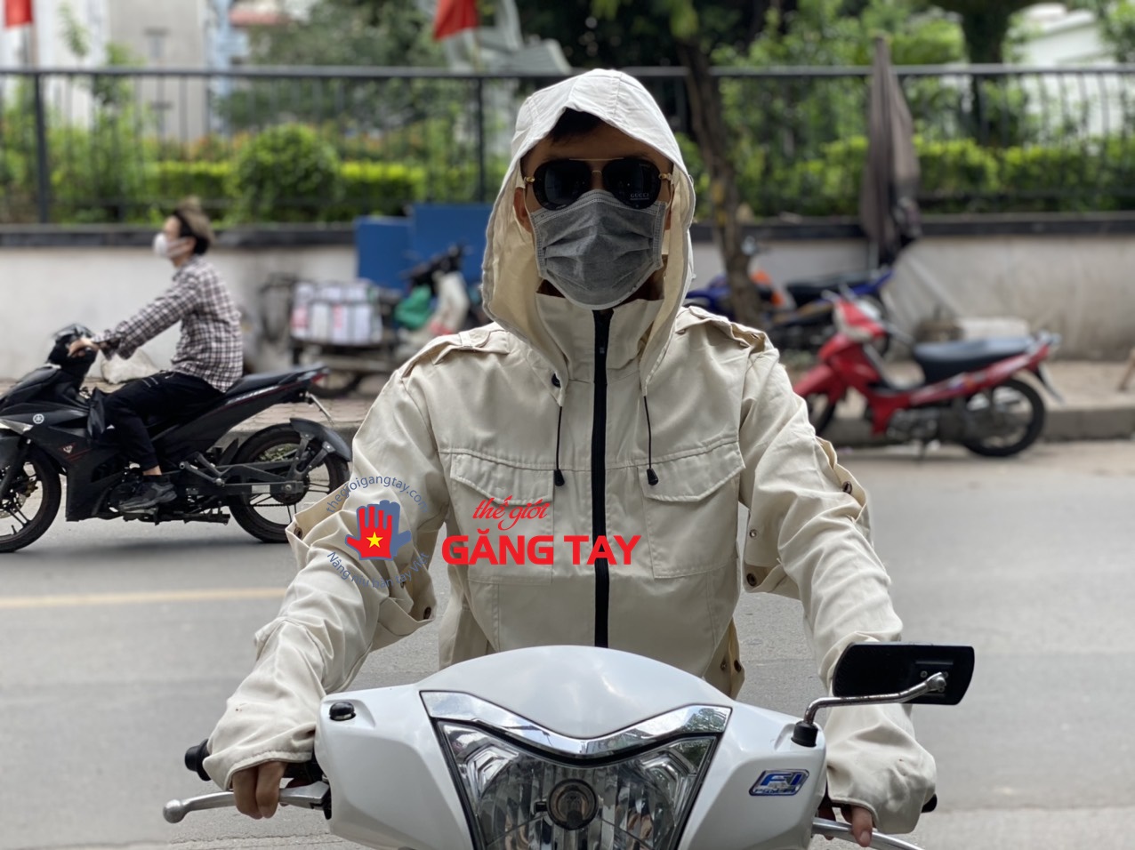 Áo chống nắng nam mẫu mới 2021