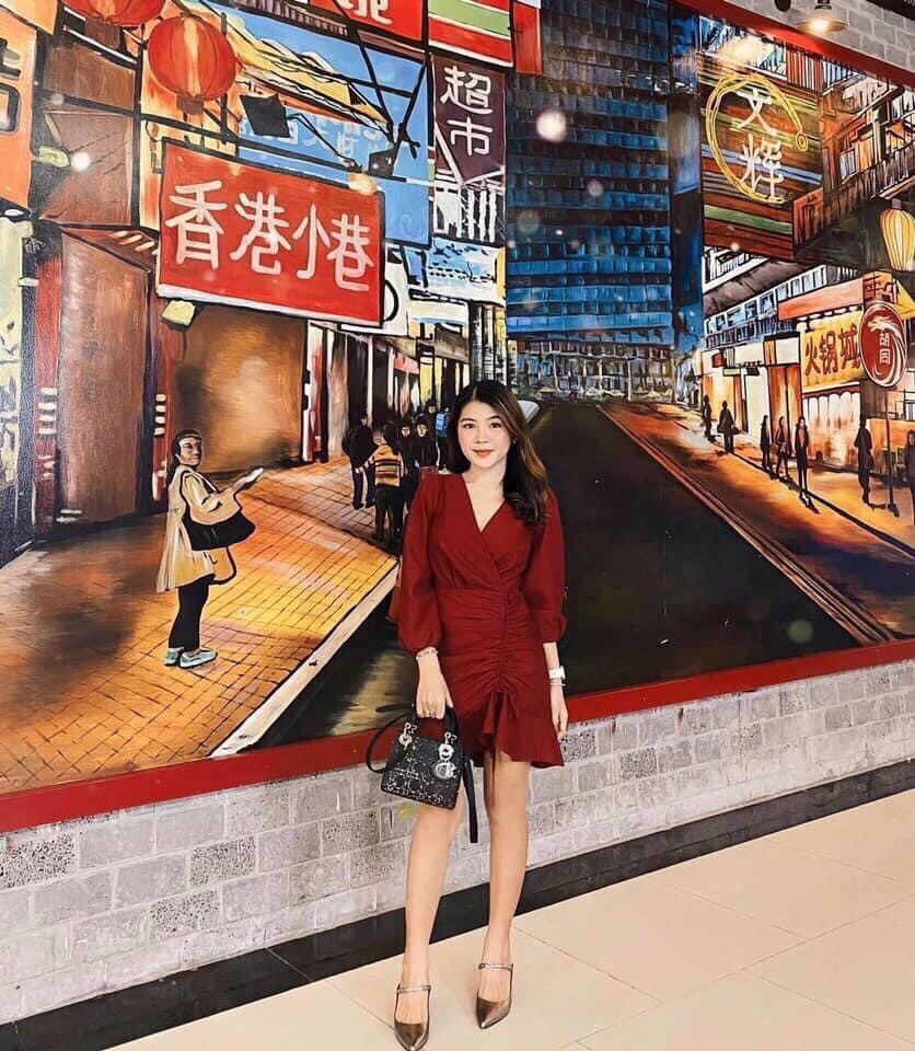Đầm cổ chéo đuôi cá nhún eo siêu xinh